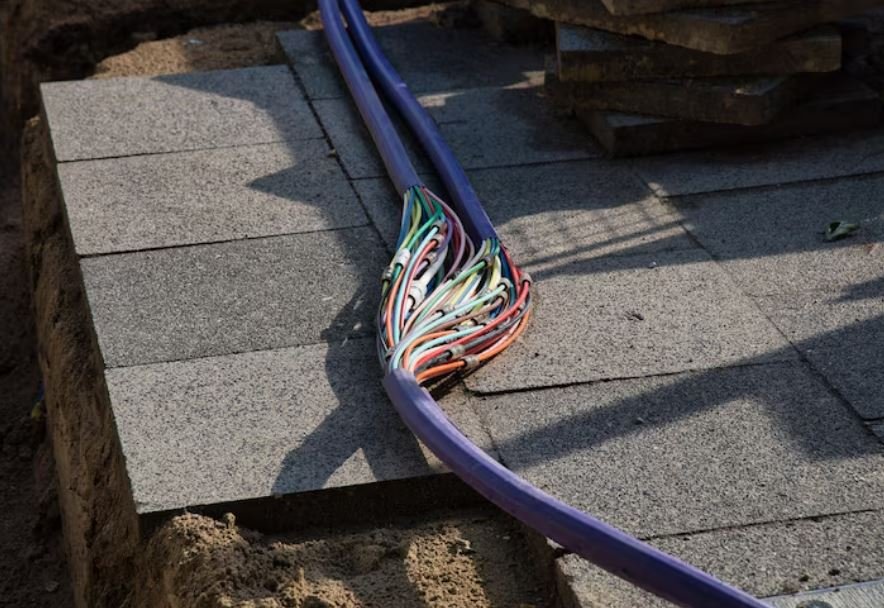 The Deep-Sea Fiber Optic Cable That Doubles as a Seismometer Is Changing How Scientists Monitor the Ocean Floor