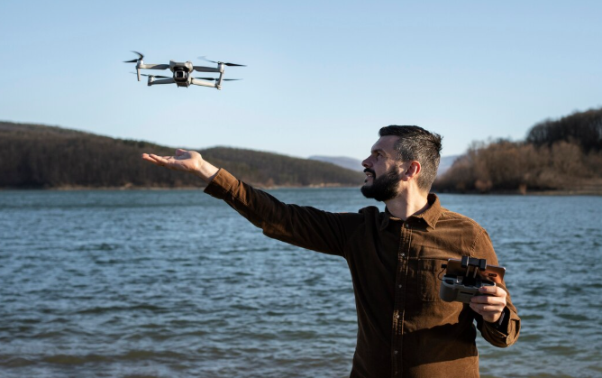 Saildrone Partners With NOAA for a Fifth Consecutive Year of Hurricane Research Using Ocean Drones