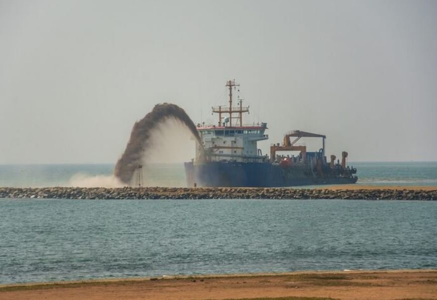 The Autonomous Vessel That Gobbles Invasive Species and Sinks Them to the Sea Floor